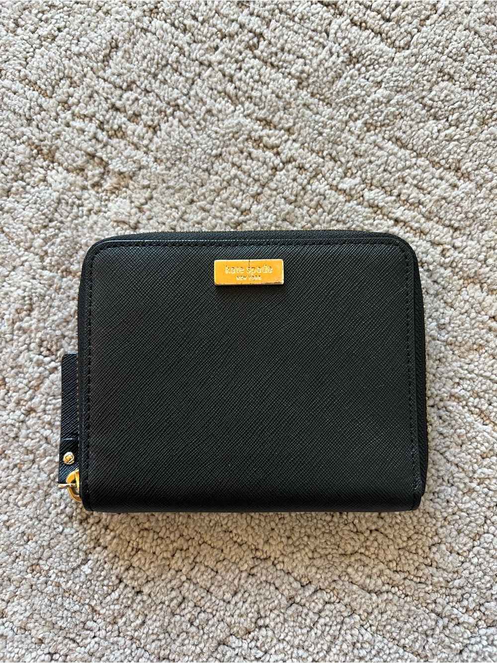 Kate Spade Black Saffiano Zip Card Holder Wallet